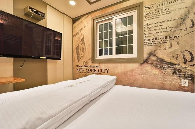 Daegu Daemyeong-Dong New Prince Hotel חדר תמונה