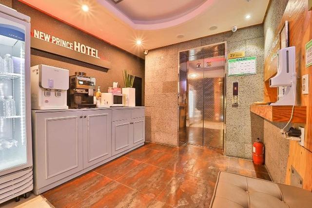 Daegu Daemyeong-Dong New Prince Hotel מראה חיצוני תמונה